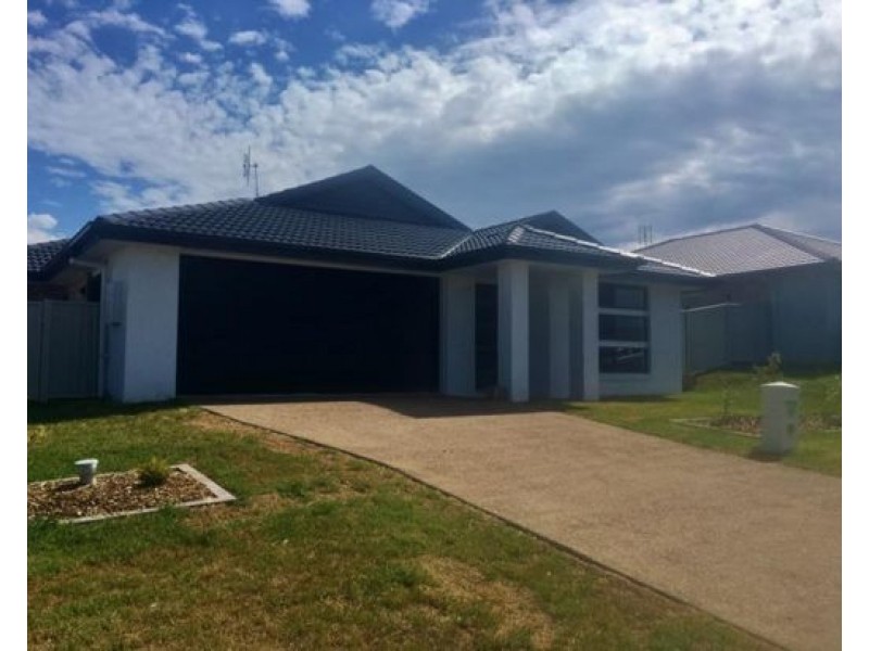 60 Tulipwood Crescent, Tamworth NSW 2340