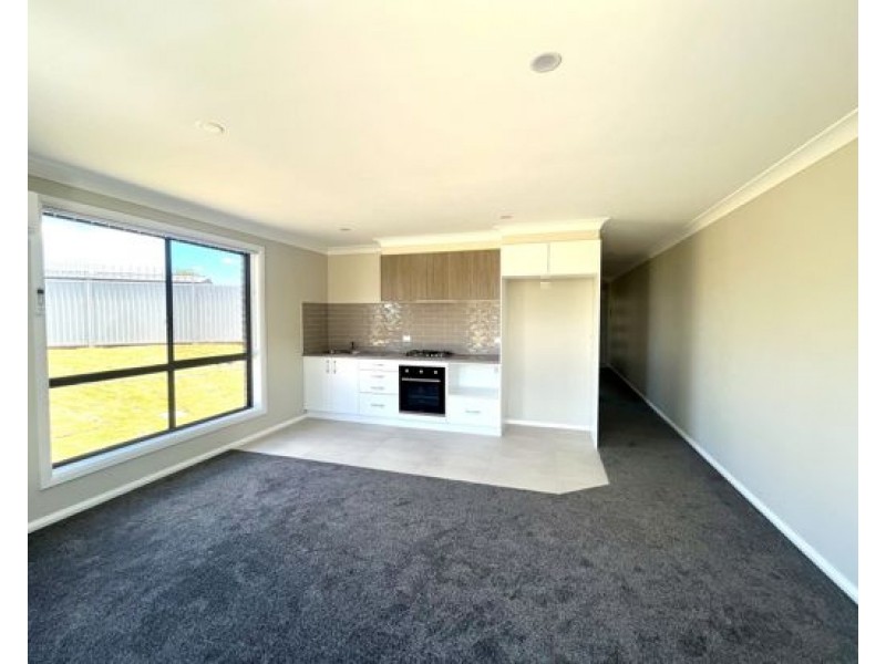 21a Mustang Close, Tamworth NSW 2340
