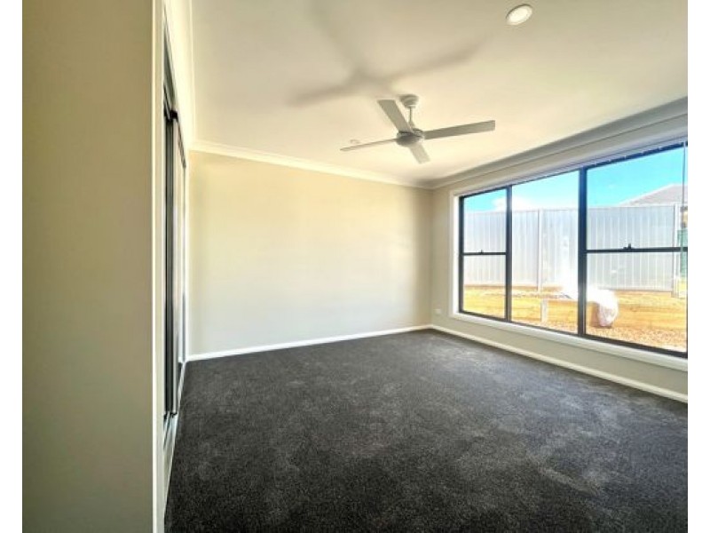 21a Mustang Close, Tamworth NSW 2340