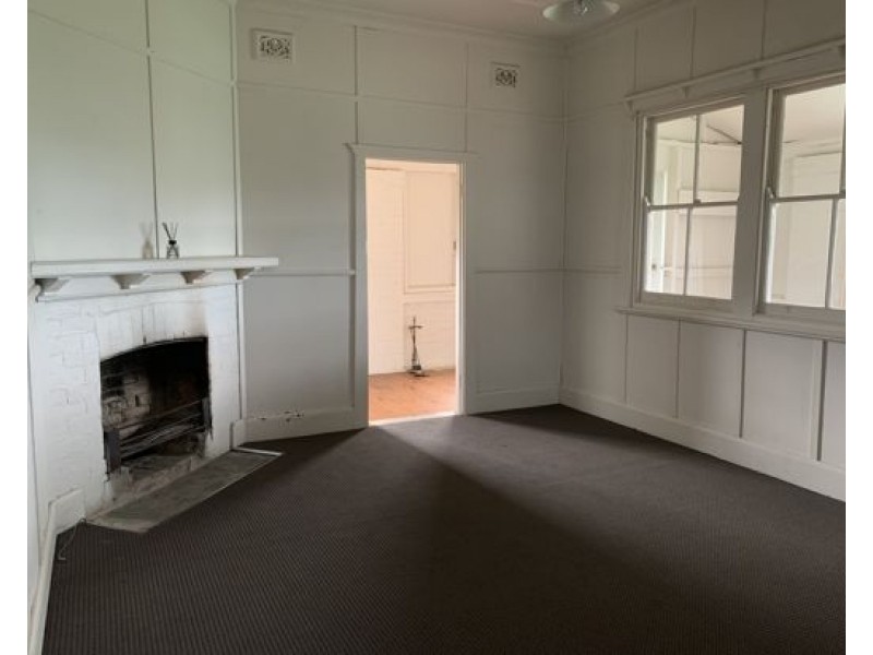 49 Byrnes Avenue, Tamworth NSW 2340