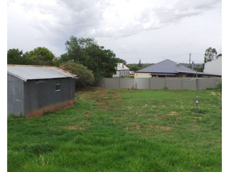 49 Byrnes Avenue, Tamworth NSW 2340