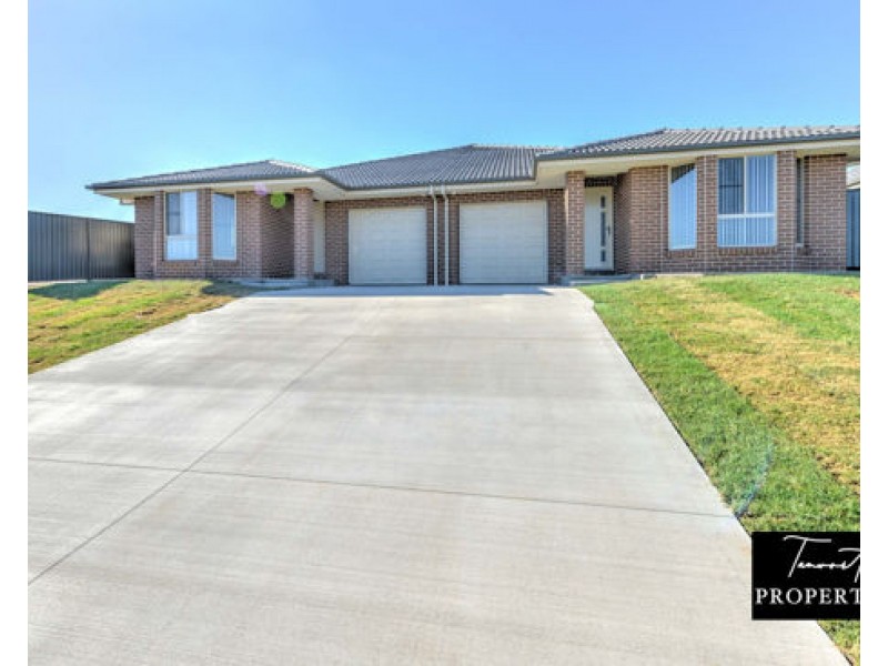 1/3 Francis Avenue, Tamworth NSW 2340