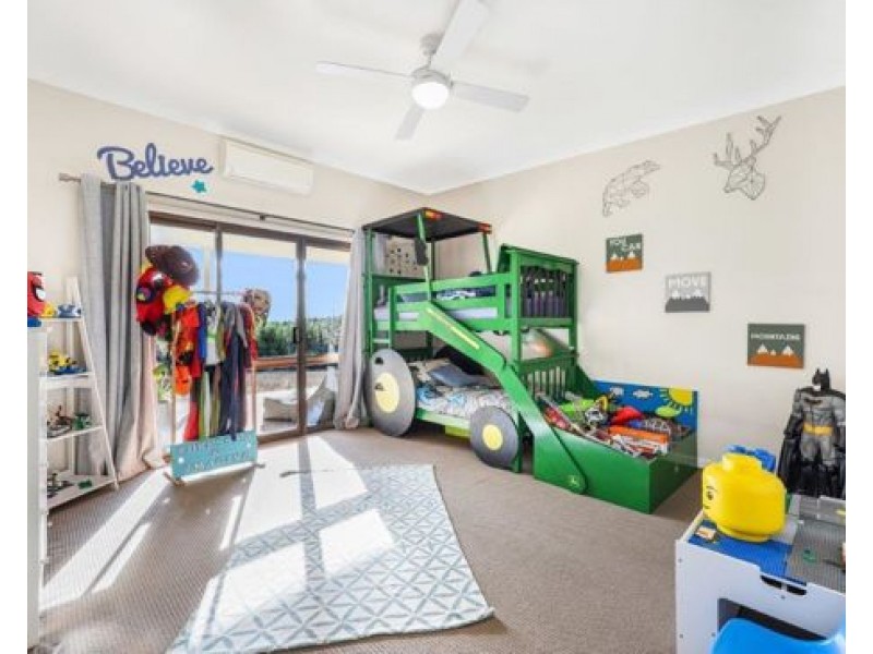 108 Stirling Road, Tamworth NSW 2340