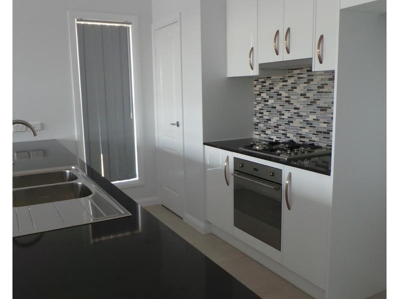 13 Kingham Street, Tamworth NSW 2340