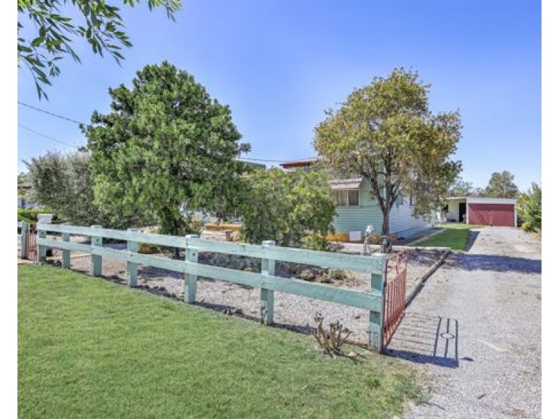 3 Stoddart  Street, Manilla NSW 2346