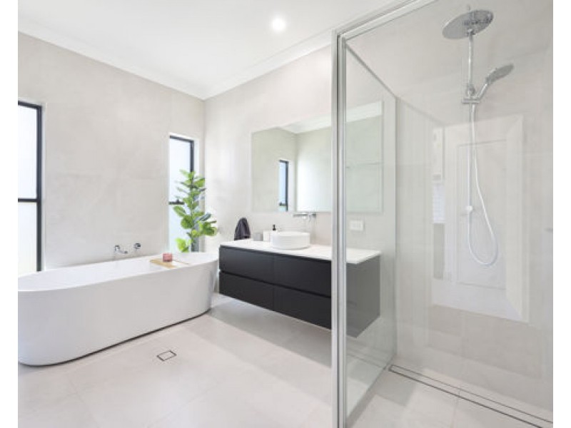 13 Traminer Drive, Tamworth NSW 2340