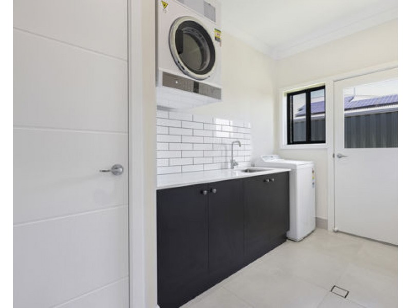 13 Traminer Drive, Tamworth NSW 2340