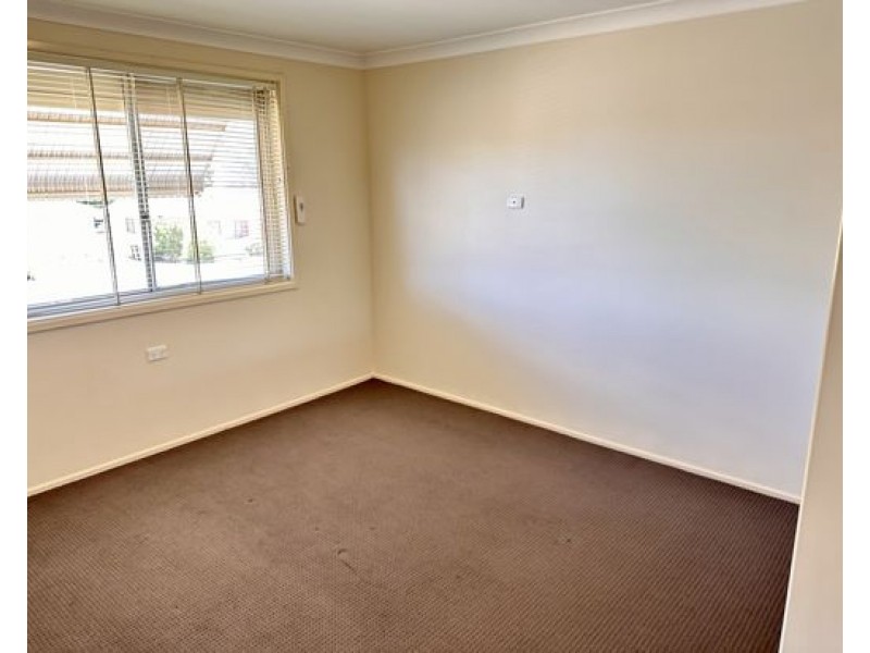 37 Jill Street, Tamworth NSW 2340