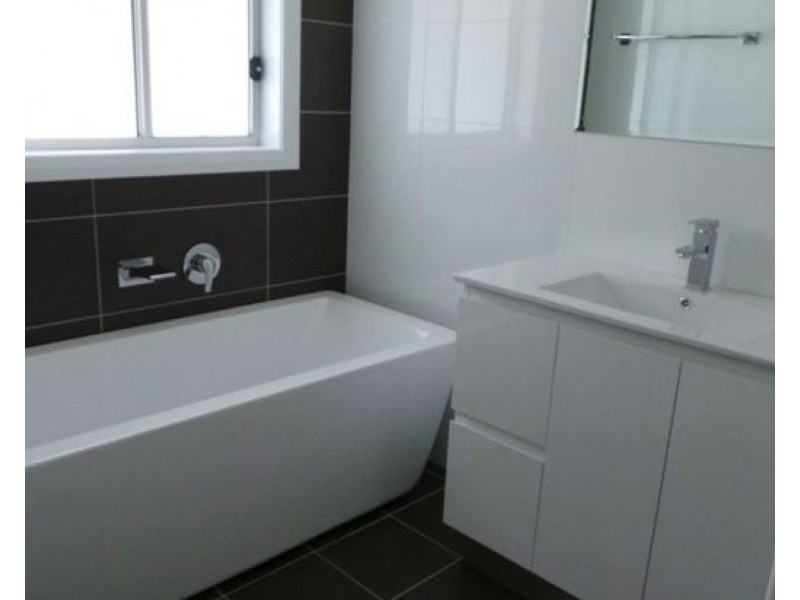 2 Kaputar Close, Tamworth NSW 2340