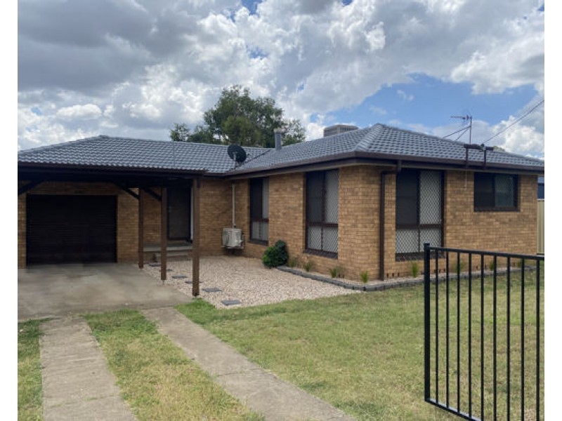 89 Warral Road, Tamworth NSW 2340