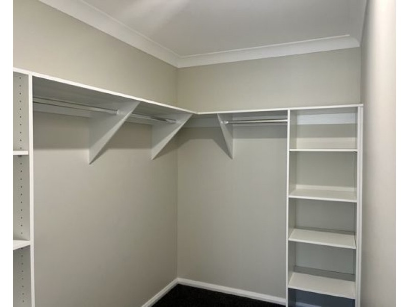 21 Mustang Close, Tamworth NSW 2340