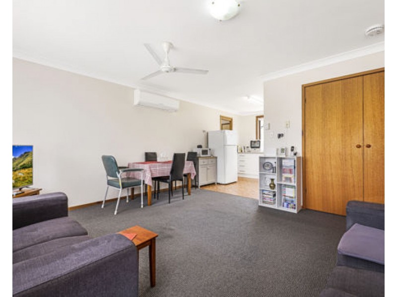 1 & 2/6 Hunt Street, Tamworth NSW 2340