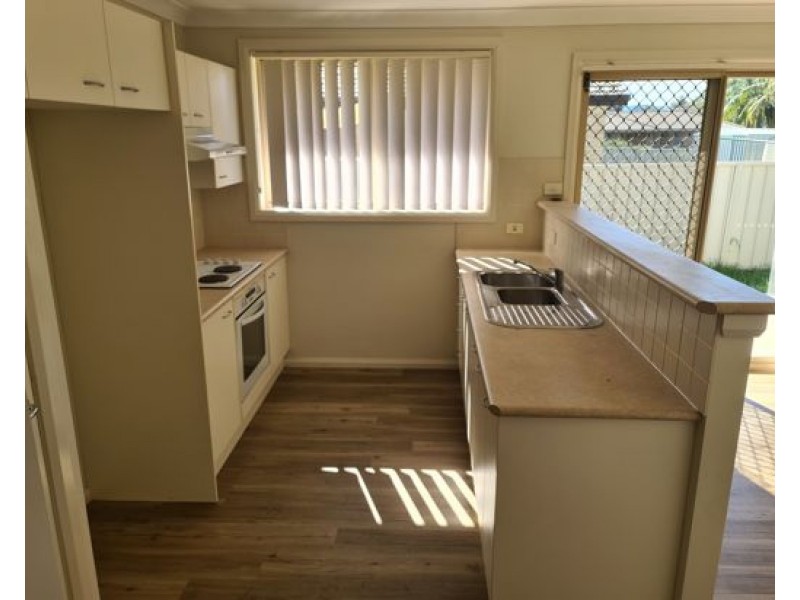 2 Tasman Place, Tamworth NSW 2340