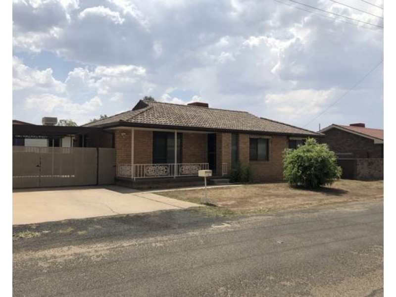 2A Hilda Lane, Tamworth NSW 2340