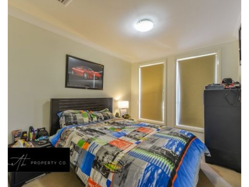 19 Carnegie Place, Tamworth NSW 2340