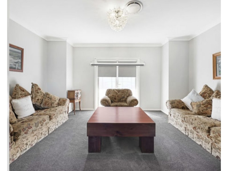 13 Barakula Drive, Tamworth NSW 2340