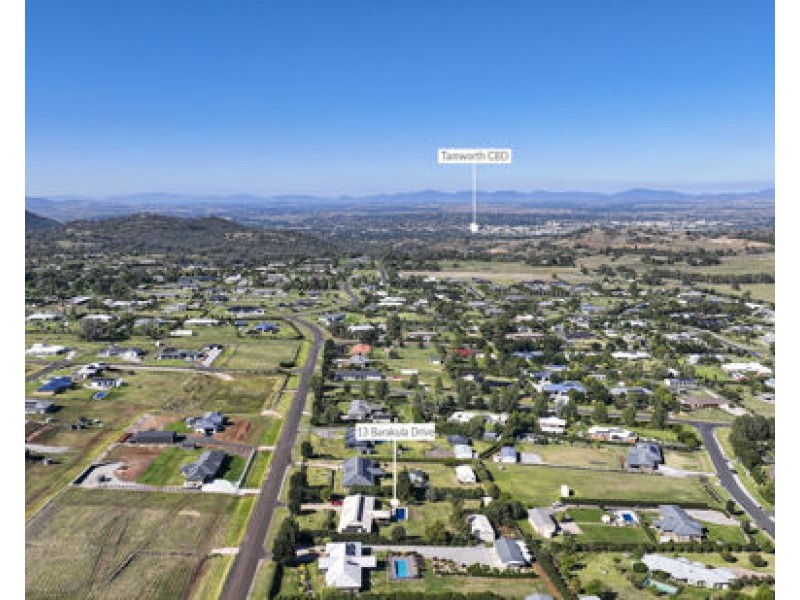13 Barakula Drive, Tamworth NSW 2340