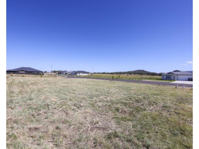 3 Fairymartin Lane, Tamworth NSW 2340