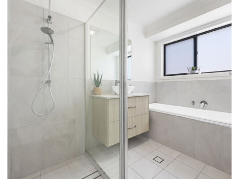 4 Tuscany Boulevard, Tamworth NSW 2340