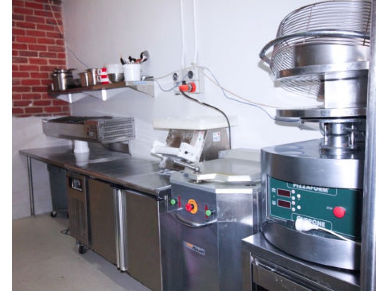 Margarita’s Pizzeria, 8E Bourke Street, Tamworth NSW 2340