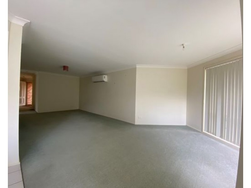 3/2A Darrell Road, Tamworth NSW 2340