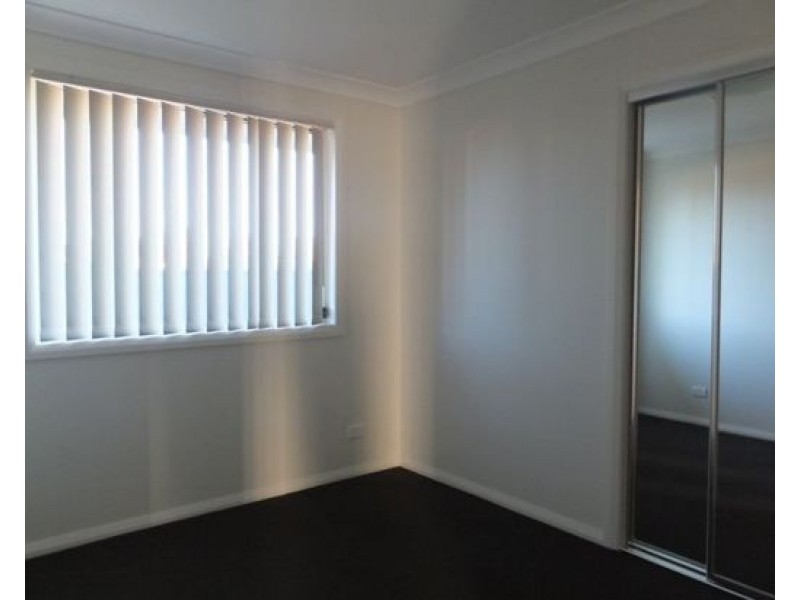 15 Regal Park Drive, Tamworth NSW 2340