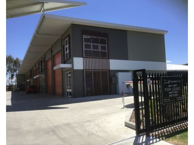 6/4 Curtiss Close, Tamworth NSW 2340