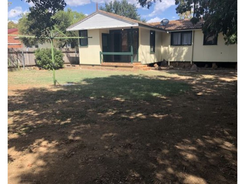 27 Cossa Street, Tamworth NSW 2340