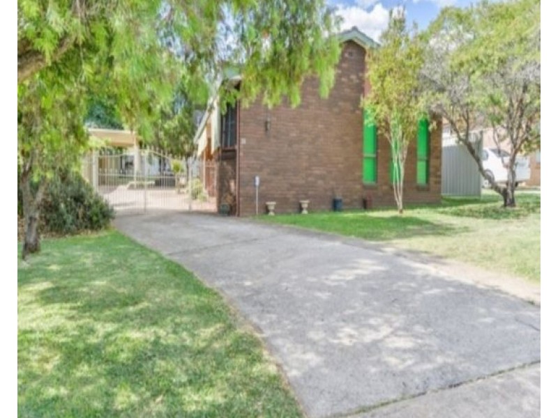 28 Lancaster Avenue, Tamworth NSW 2340