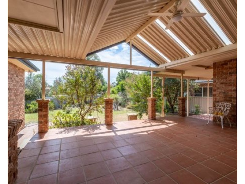 13 Wayamba Close, Tamworth NSW 2340