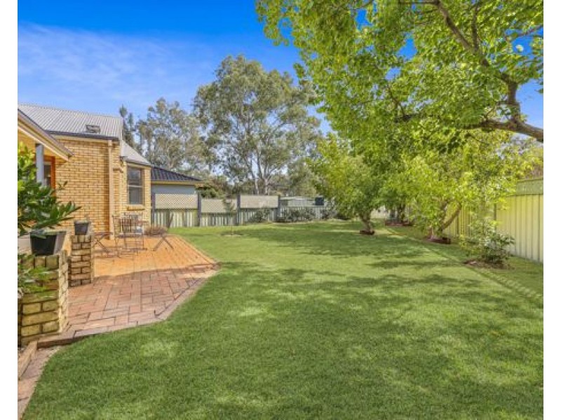 22 Cobb and Co Circuit, Tamworth NSW 2340