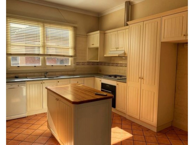 47 Carthage Street, Tamworth NSW 2340