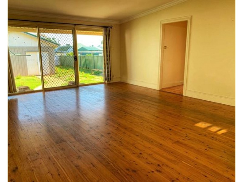 47 Carthage Street, Tamworth NSW 2340