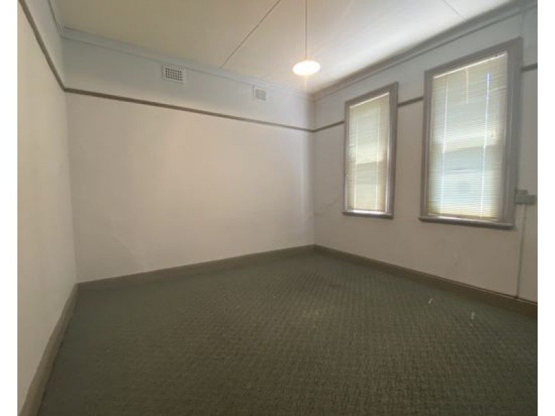 27 Hercules Street, Tamworth NSW 2340