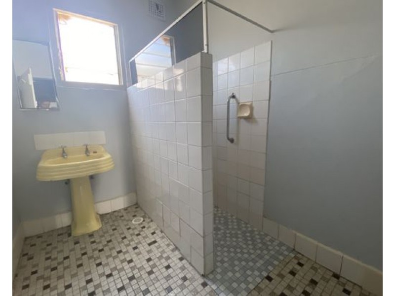 27 Hercules Street, Tamworth NSW 2340