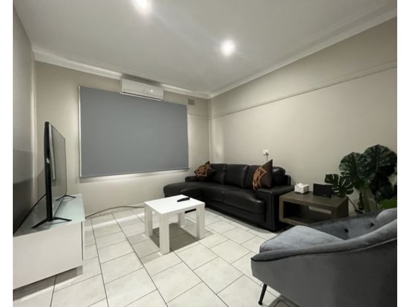 86 Piper Street, Tamworth NSW 2340