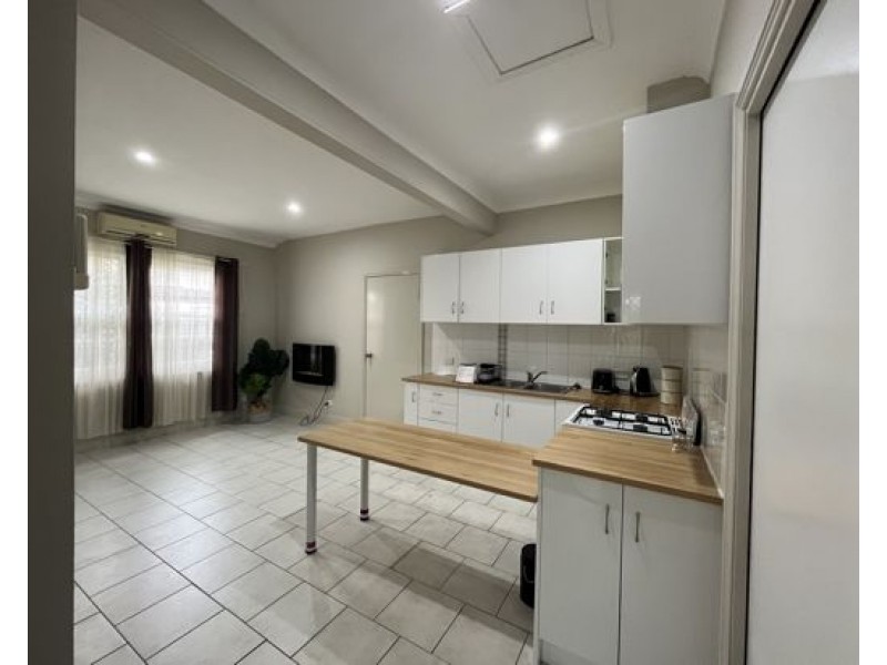 86 Piper Street, Tamworth NSW 2340