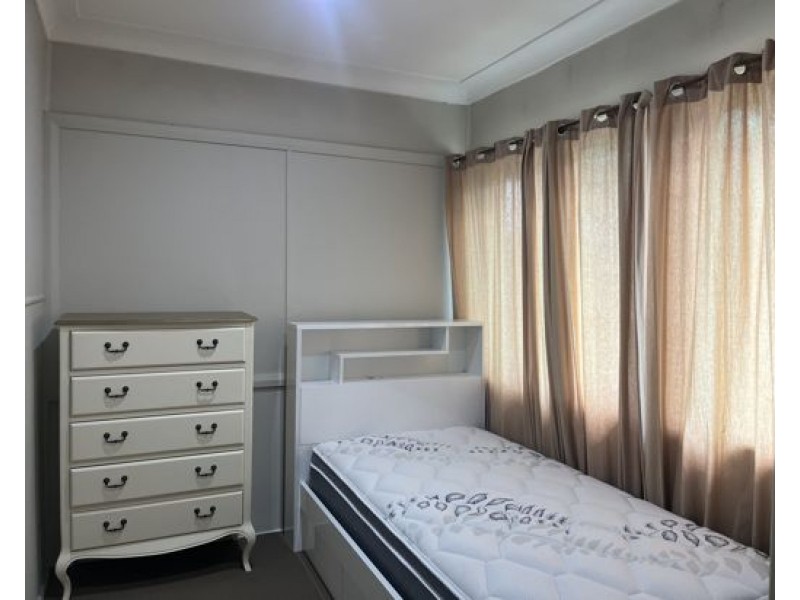 86 Piper Street, Tamworth NSW 2340