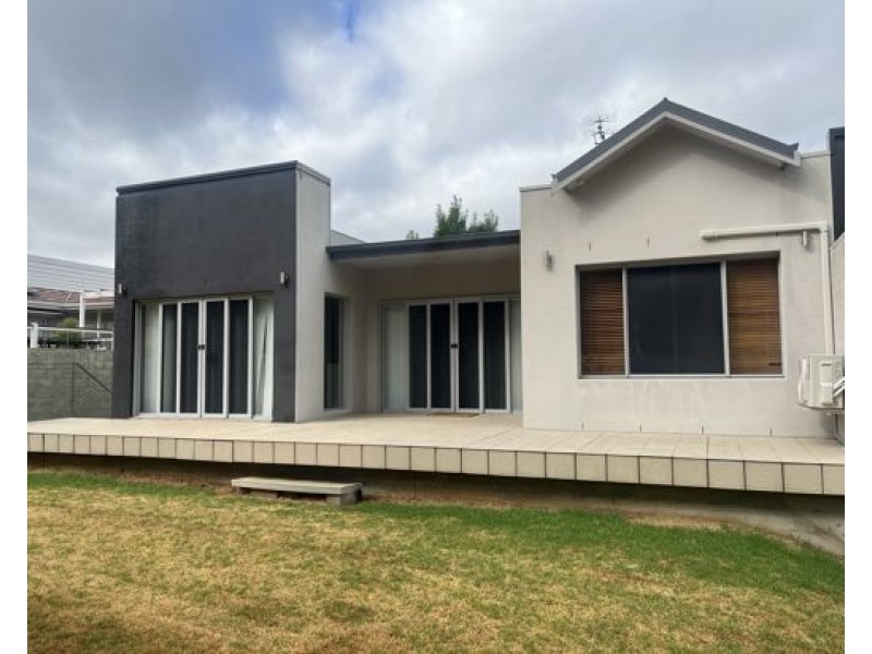 123 Fitzroy Street, Tamworth NSW 2340
