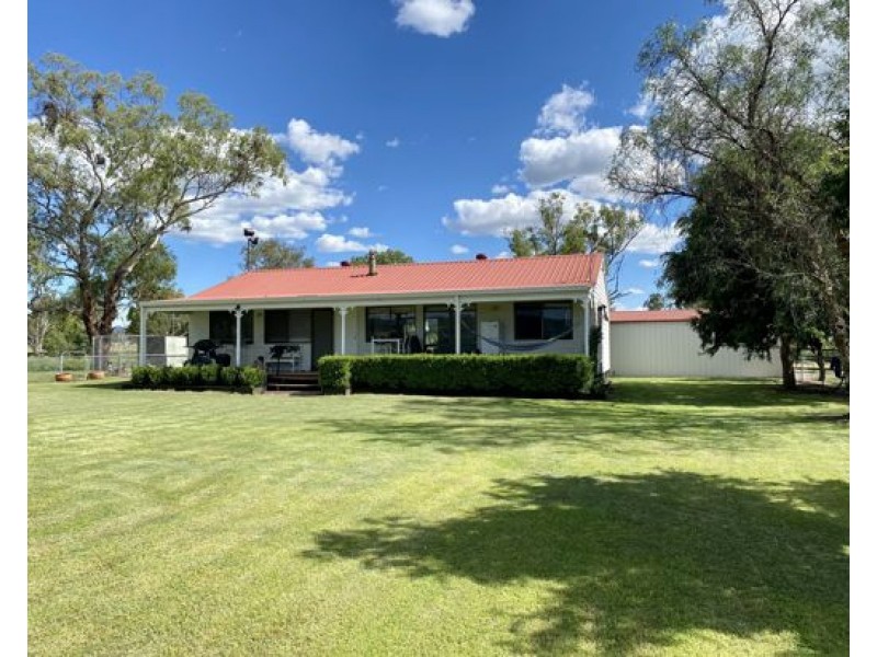54 Davidsons Lane, Tamworth NSW 2340