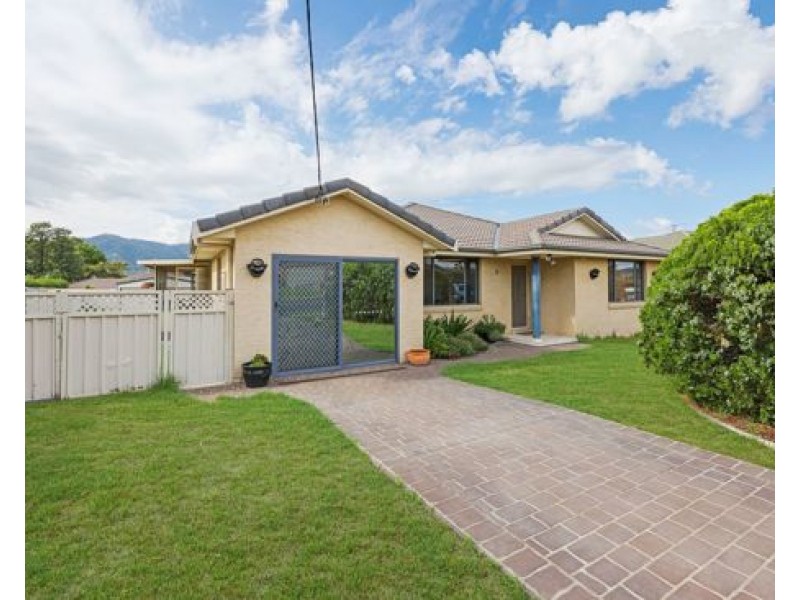 9 Banksia Close, Kootingal NSW 2352