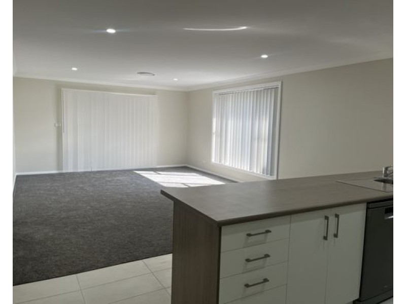 12 Jersey Close, Tamworth NSW 2340