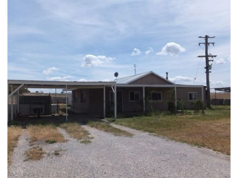 5 Roberts Road, Tamworth NSW 2340