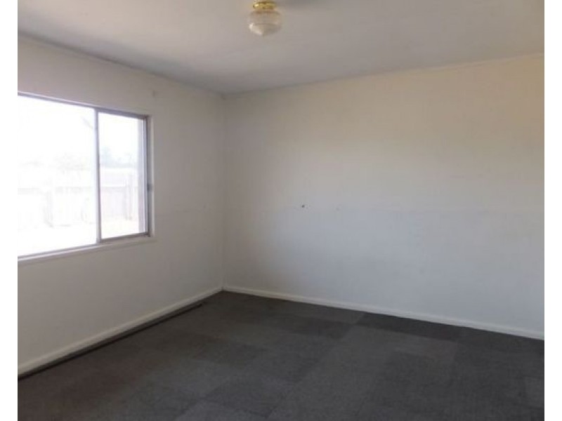 5 Roberts Road, Tamworth NSW 2340