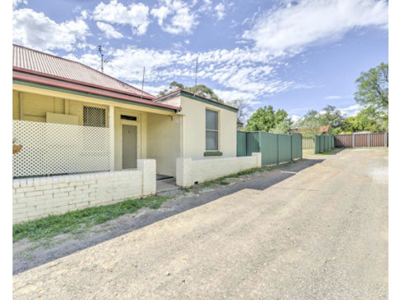 1/98 Griffin Avenue, Tamworth NSW 2340