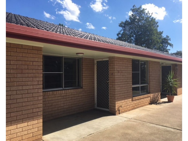 2/243 Goonoo Goonoo Road, Tamworth NSW 2340