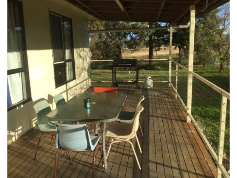 143 Porcupine Lane, Kootingal NSW 2352