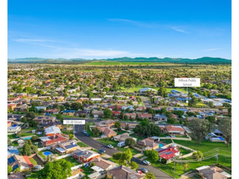 35 Jill Street, Tamworth NSW 2340