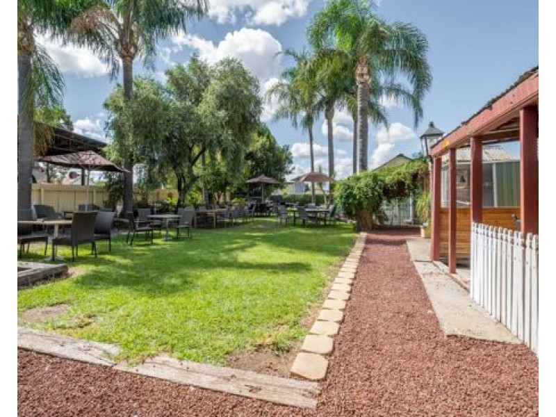 209-213 Manilla Street, Manilla NSW 2346