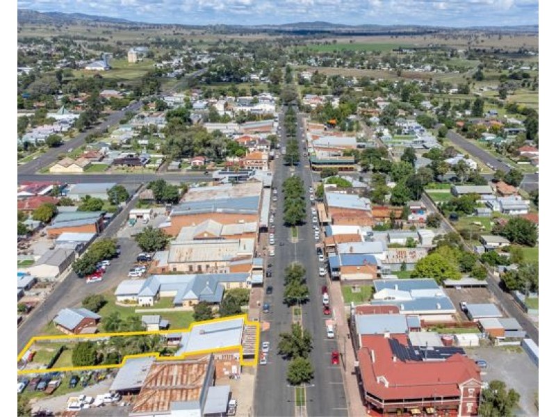 209-213 Manilla Street, Manilla NSW 2346